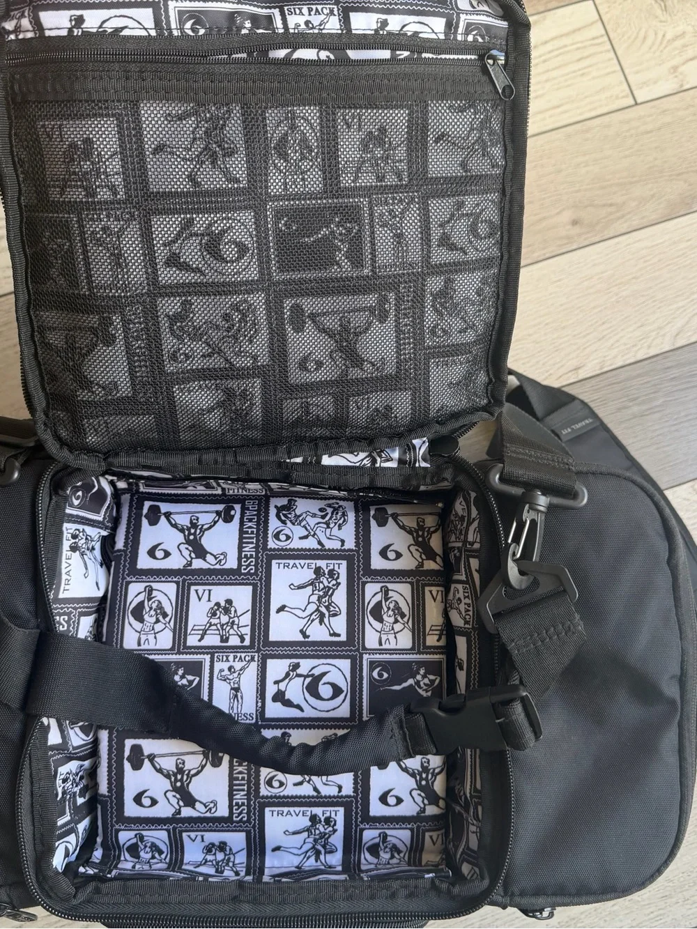 6 Pack Fitness Innovador 30 Meal Prep Bag